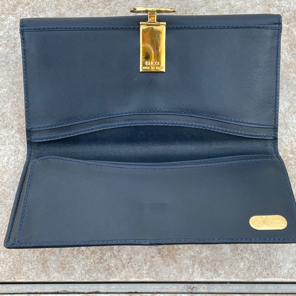 Gucci authentic wallet - Picture 11 of 15